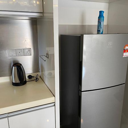 Meridin Medini By Wp Homestay Nusajaya  Kamer foto